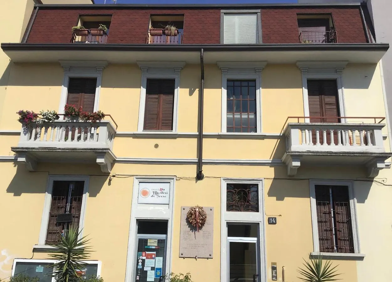 Lovely Terrace Apartment Milan