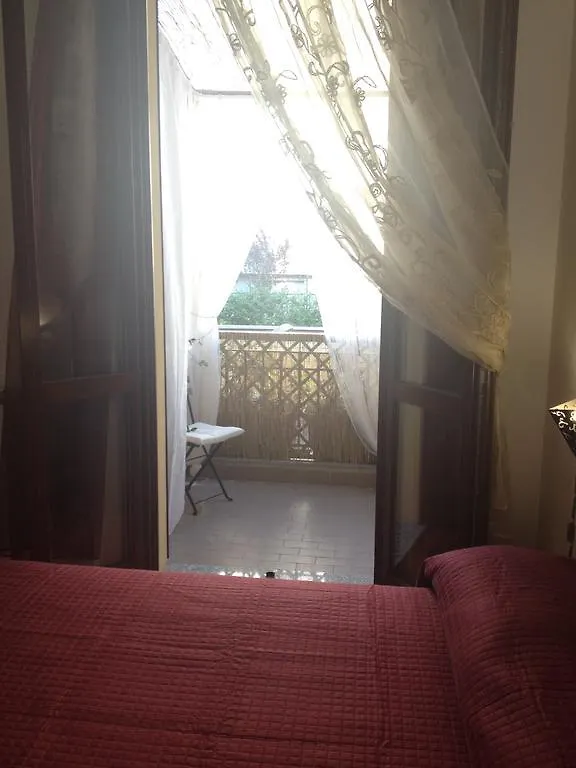 Lovely Terrace Apartment Milan Italy