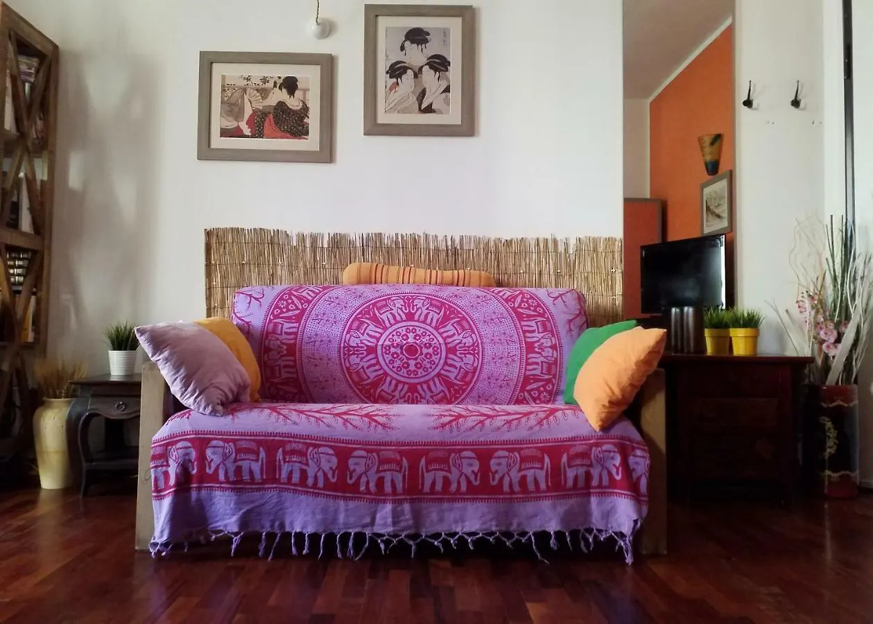 Lovely Terrace Apartment Milan